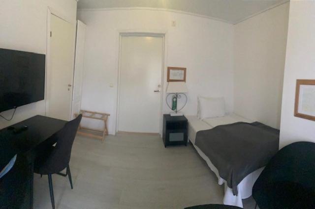 Sunde Fjord Hotel, Free And Easy Parking Solavagen エクステリア 写真