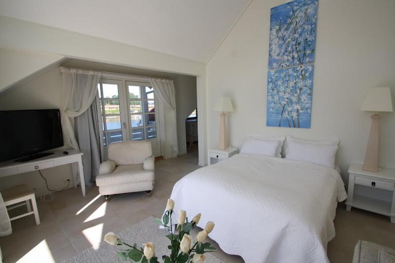 Sunde Fjord Hotel, Free And Easy Parking Solavagen 部屋 写真