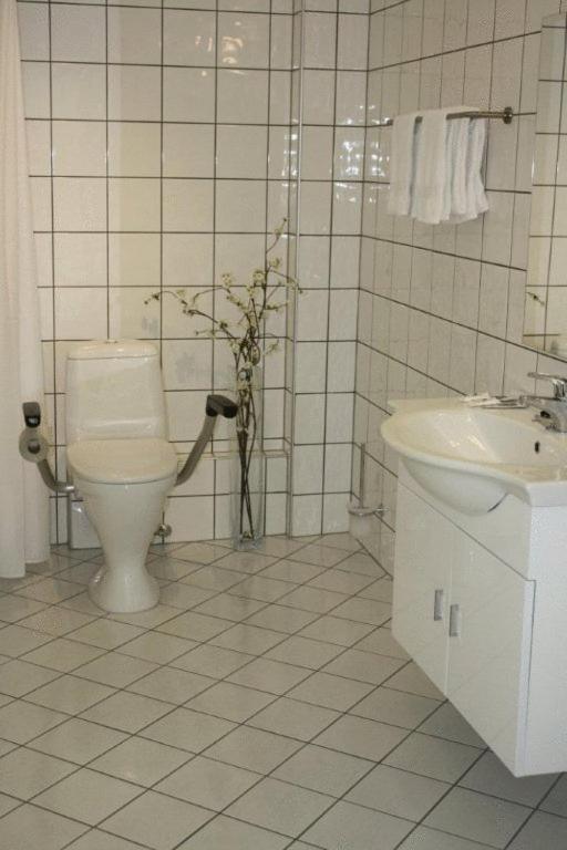 Sunde Fjord Hotel, Free And Easy Parking Solavagen エクステリア 写真